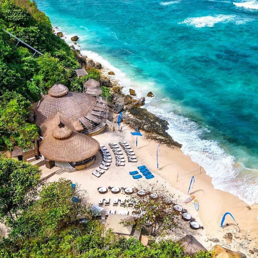 Mawar Estate Villa Seminyak